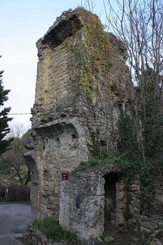 Chateau-neuf-de-Mazenc, porte nord2